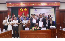Trường Đại học Nakhon Phanom thăm, làm việc và ký kết ghi nhớ hợp tác với Trường Đại học Vinh