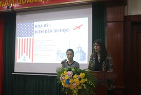  Đoàn công tác của Văn phòng Giáo dục, Đại sứ quán Hoa Kỳ đến thăm và làm việc với Trường Đại học Vinh